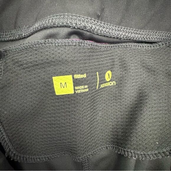 Xersion Fitted Athletic Shorts Black Back Pocket Zipper Biking Running SZ M - Picture 10 of 12